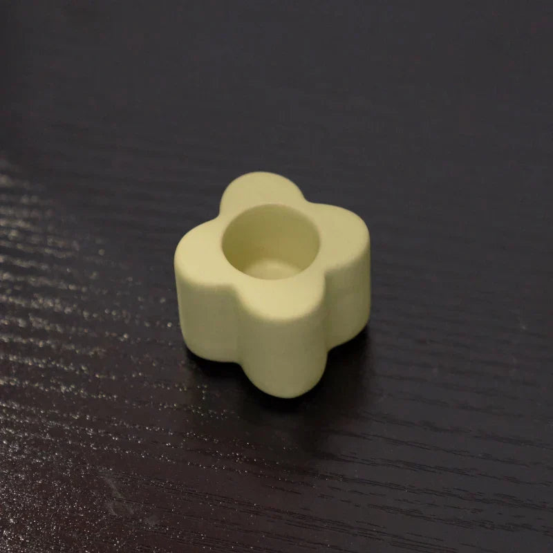 Ceramic Handhold Candlestick Ornaments Photography Home Decoration Jewelry Stand Candle Holder 1PC